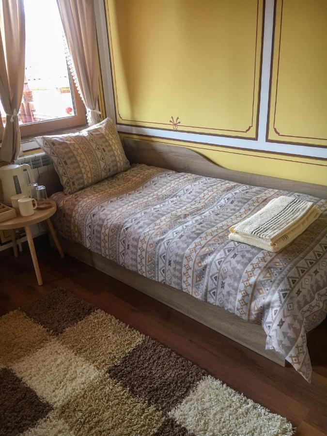 Стаи За Гости Бащино Огнище Kopriwschtiza Exterior foto